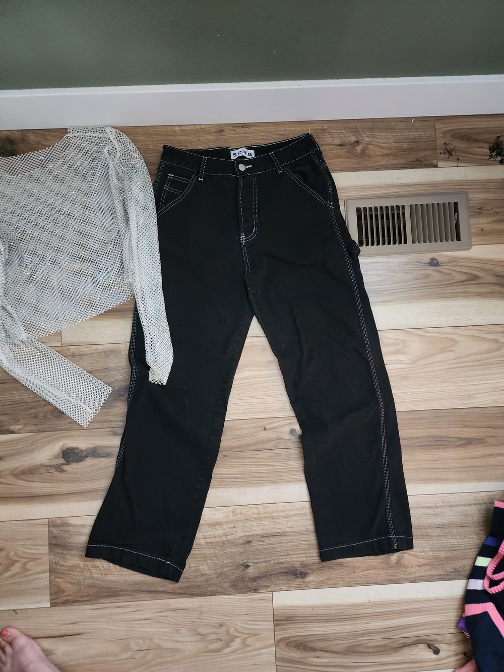 Black Wide Leg Women's Jeans with Contrast Stitching